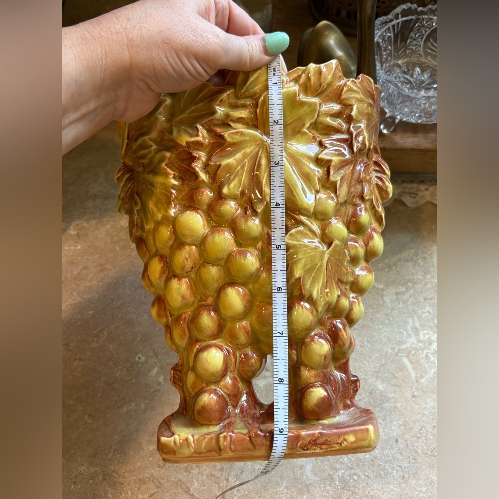 Vintage McCoy Grapevine Pitcher & Matching Vase Planter Set Grape Leaf Pottery - Picture 11 of 11